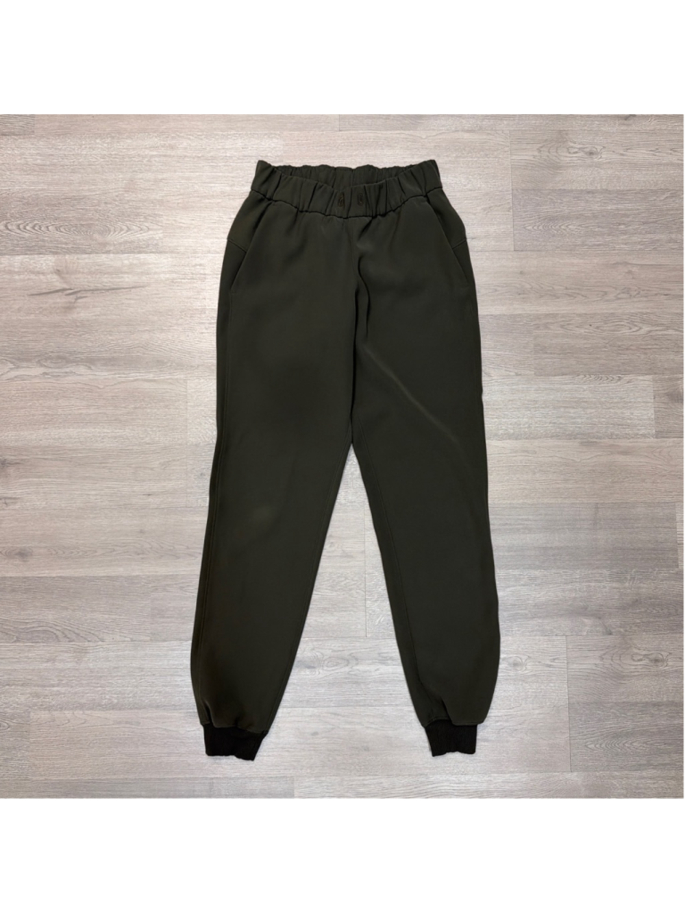 Lululemon 28” On The Move Dark Olive Joggers Sz 2! - Picture 5 of 10